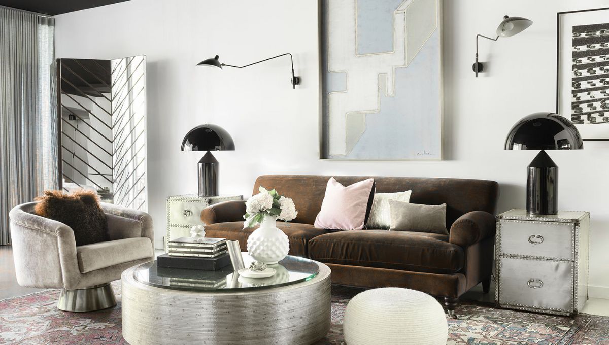 Using Metal Accents in Modern Decor: घर की सजावट में चमक और सादगी का मेल