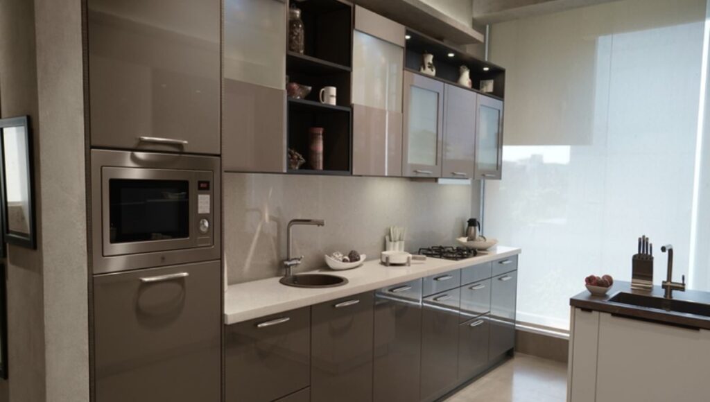 Modern Kitchen Storage & Style Tips