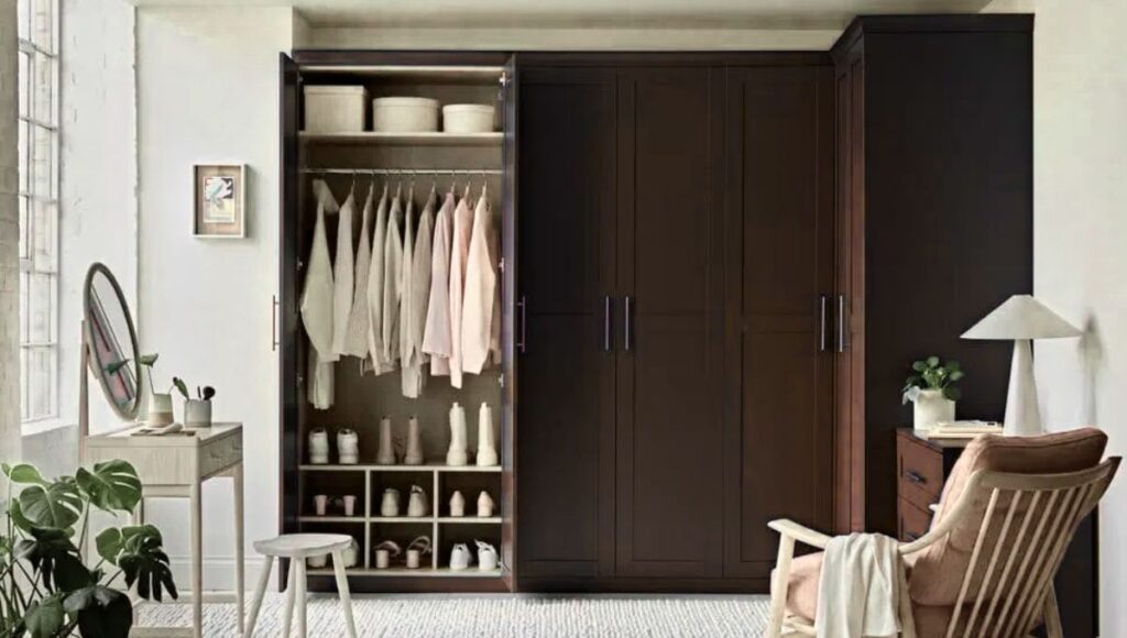 Smart Luxury Wardrobe Ideas for 2026